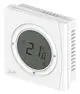 Weißer Raumthermostat von Danfoss mit LCD-Anzeige, Temperatur von 5-30°C einstellbar. Digitalanzeige zeigt 21°C an. Bedienung über tastenartige Elemente.